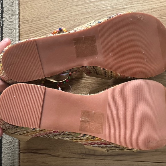 Cute wedge beaded colorful threaded pattern shoes - Picture 11 of 16